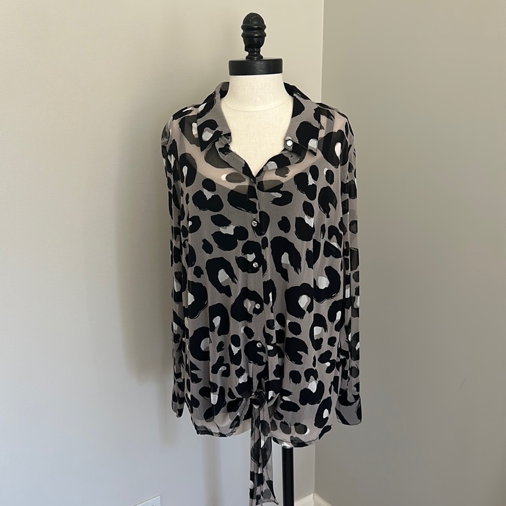 Animal print chiffon blouse with camisole size 2X